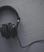 Lagu Religi Terbaik Untuk Didengarkan Sambil Menemani Puasa Lo!