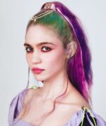 Grimes Jual Jiwanya untuk Proyek Seni