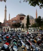 Hagia Sophia Gelar Salat Jumat Perdana Hari Ini!