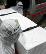 Foto Jenazah Korban Covid-19 Jadi Perbincangan Jagat Maya (ANTARA FOTO/RAHMAD)