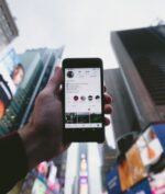 Unggah Selfie ke Instagram Bikin Lo Jadi Lebih Bahagia, Ungkap Riset
