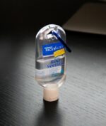 Hand Sanitizer Bisa Sebabkan Kebutaan Bahkan Kematian?