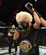 Khabib Nurmagomedov Pensiun Dengan Rekor 29 Kemenangan Tak Terkalahkan!