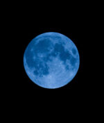 Bulan Biru Hiasi Malam Halloween, Cuma Terjadi Sekitar 3 Tahun Sekali