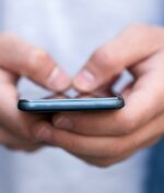 Textrovert, Isitilah Bagi Mereka yang Nyaman Bicara Lewat Chatting