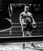Mike Tyson Ingin Kembali Berlaga di Tahun 2021