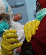 Biaya Perawatan Efek Samping Vaksinasi Covid-19 Ditanggung Pemerintah?