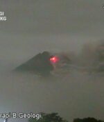 Gunung Merapi Kembali Meletus