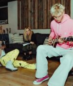 Avril Lavigne Berkolaborasi dengan Machine Gun Kelly, Bakal Dirilis Bulan Ini
