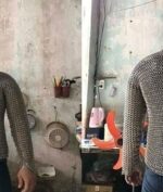 Baju Besi "Anti Begal" Viral di Jagat Maya, Wujudnya Mirip Armor Perang