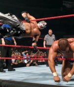 Rey Mysterio Kembali Ke WWE