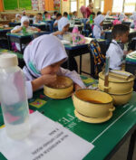 Bawa Rantang Bekal ke Sekolah, Anak Ini Malah Diejek