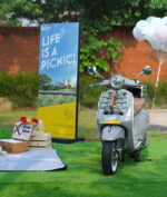 Vespa Picnic Limited Edition, Skuter Piaggio yang Jadi "Simbol Kebahagiaan"