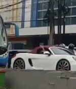 Mobil Porsche Penerobos Jalur Busway Gandaria Akhirnya Diamankan Polisi