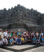 Study Tour Horor : Misteri Connecting Door dan Sosok Pengetuk Pintu