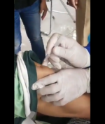 Vaksinasi Covid-19, Lansia Ini Ternyata Kebal Jarum Suntik! Begini Ceritanya