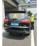 Polisi Tilang Mobil Pajero Berplat Kerajaan Sunda Nusantara!