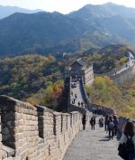 Dua Turis Kena Blacklist, Dilarang Masuk ke Tembok China!