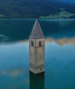 7 Dekade Menghilang, Desa Curon di Italia Ini Muncul dari Tegah Danau!