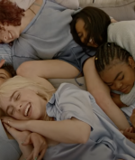 Sindir Mantan, Billie Eilish Tampil Berbeda di MV "Lost Cause"!