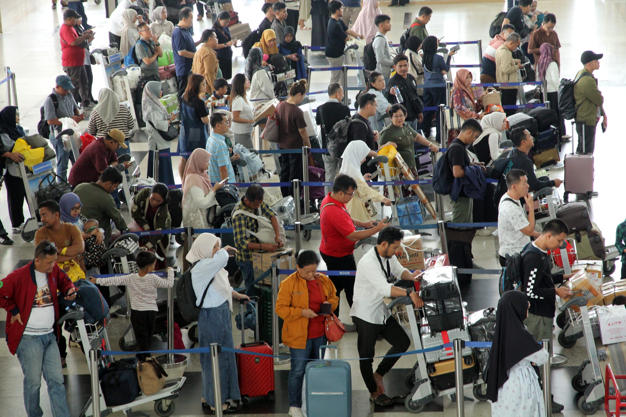 Lebaran dan Tradisi Mudik: Data Ungkap Jumlah Pemudik Tahun Ini Menurun?